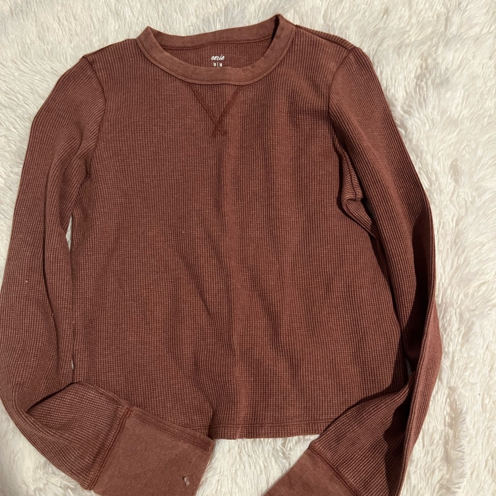 Aerie top